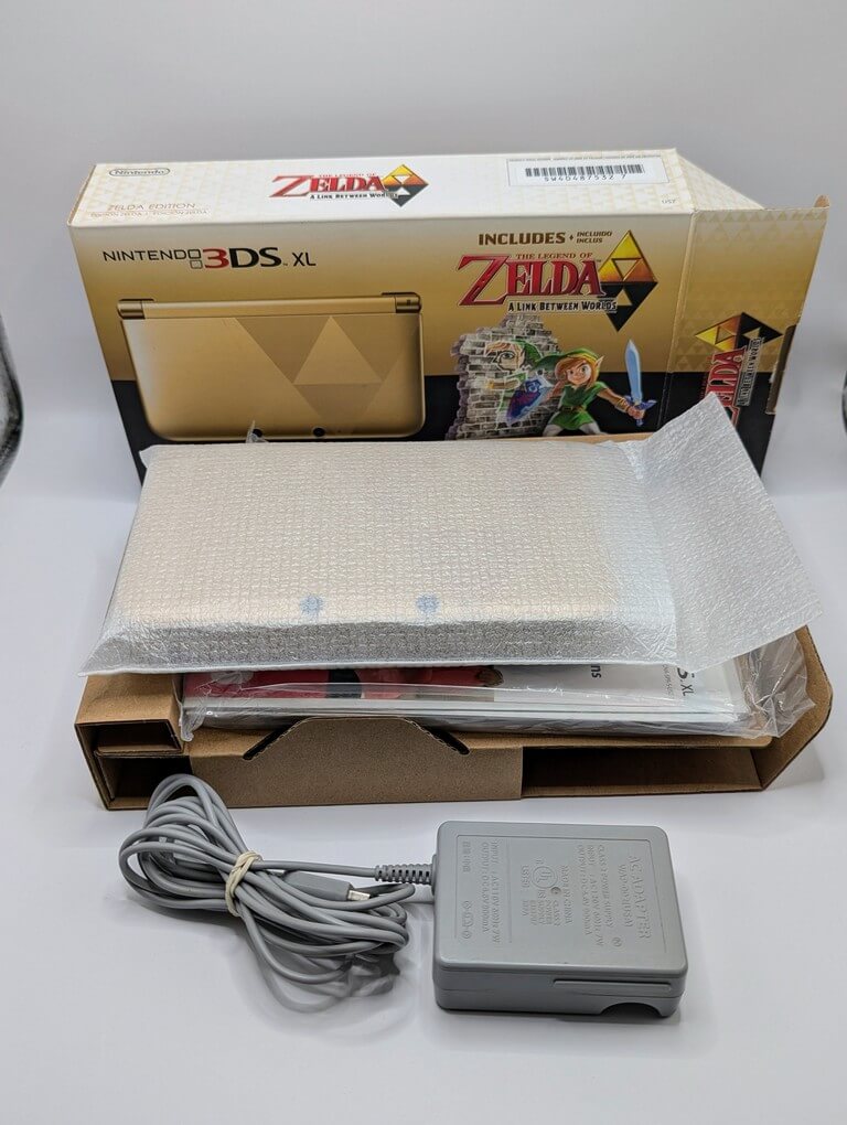 Nintendo 3DS XL Zelda Edition
