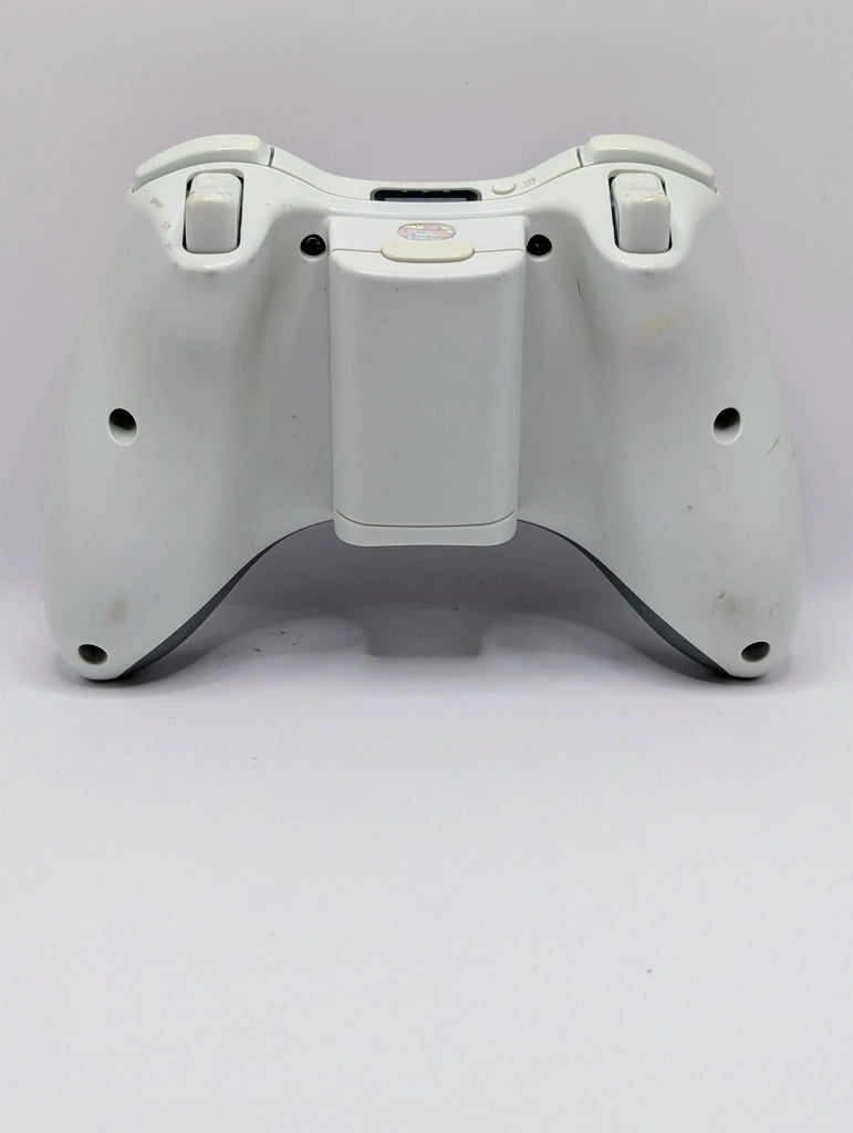White Xbox 360 Controller