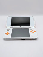 Nintendo 2DS XL White + Orange [Mario Kart 7 Pre-installed]