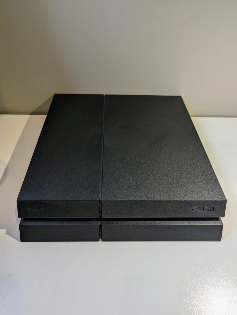 PlayStation 4 - CUH-1215A (500GB)