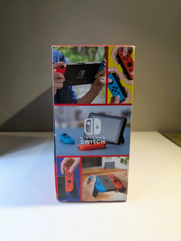 Nintendo Switch - HAC-001(-01)