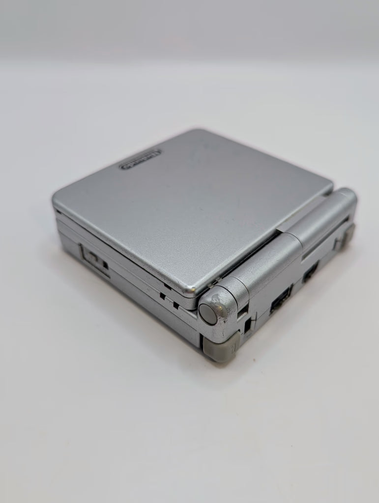Platinum Gameboy Advance SP