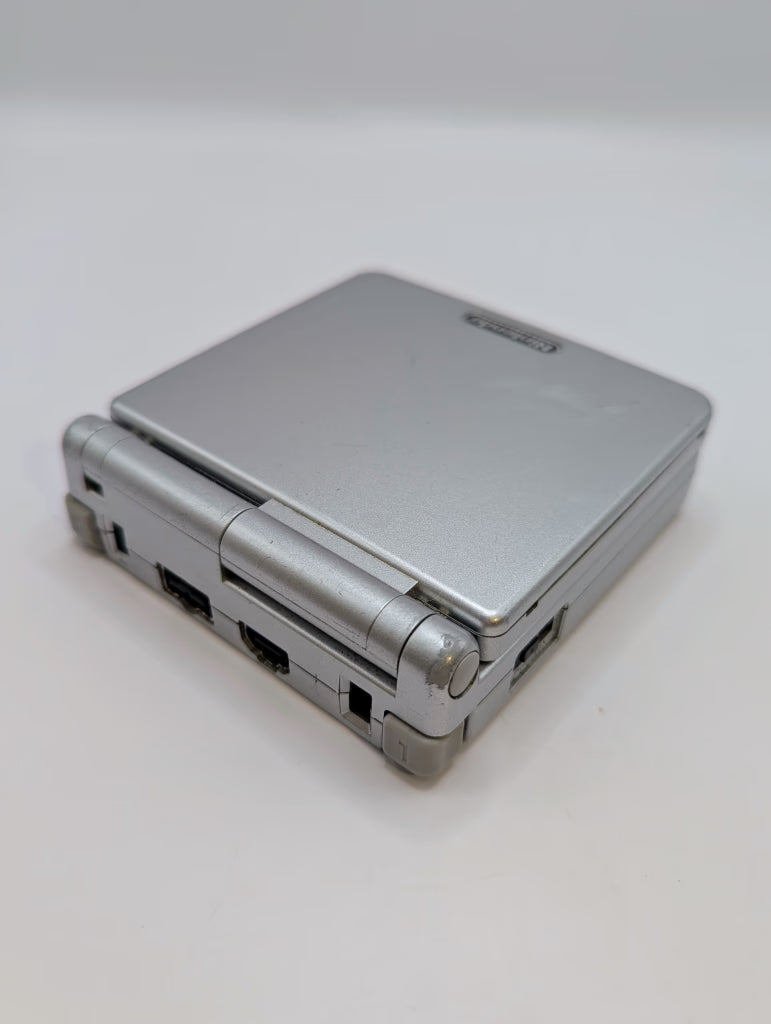 Platinum Gameboy Advance SP