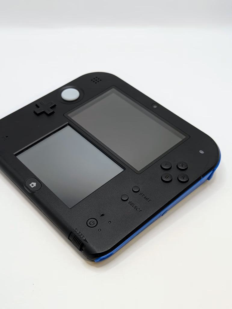 Nintendo 2DS Black & Blue