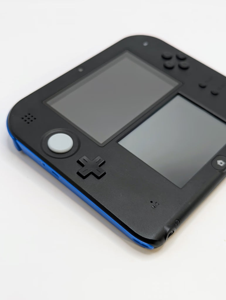 Nintendo 2DS Black & Blue