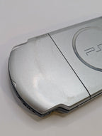 Silver PSP 3001 + 4GB Memory Stick