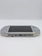 Silver PSP 3001 + 4GB Memory Stick
