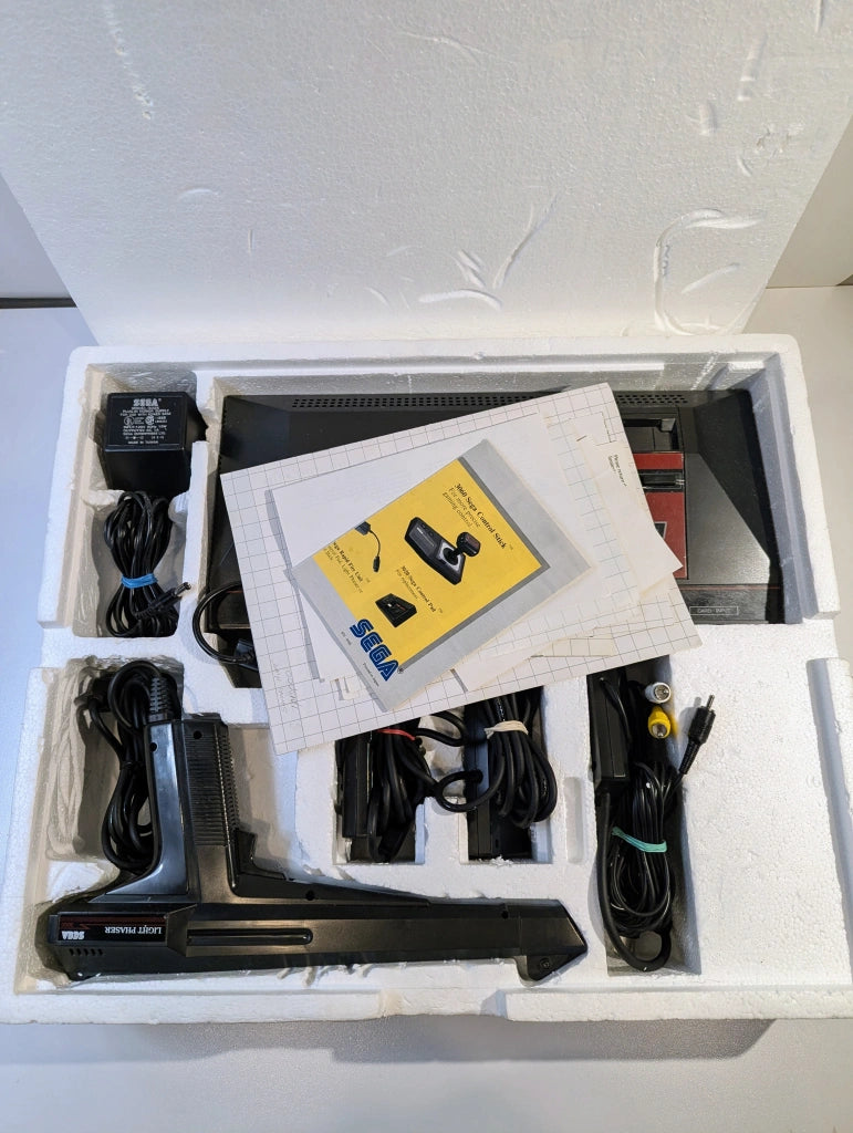 Sega Master System Console [Arcade Hit Hang On & Safari Hunt]