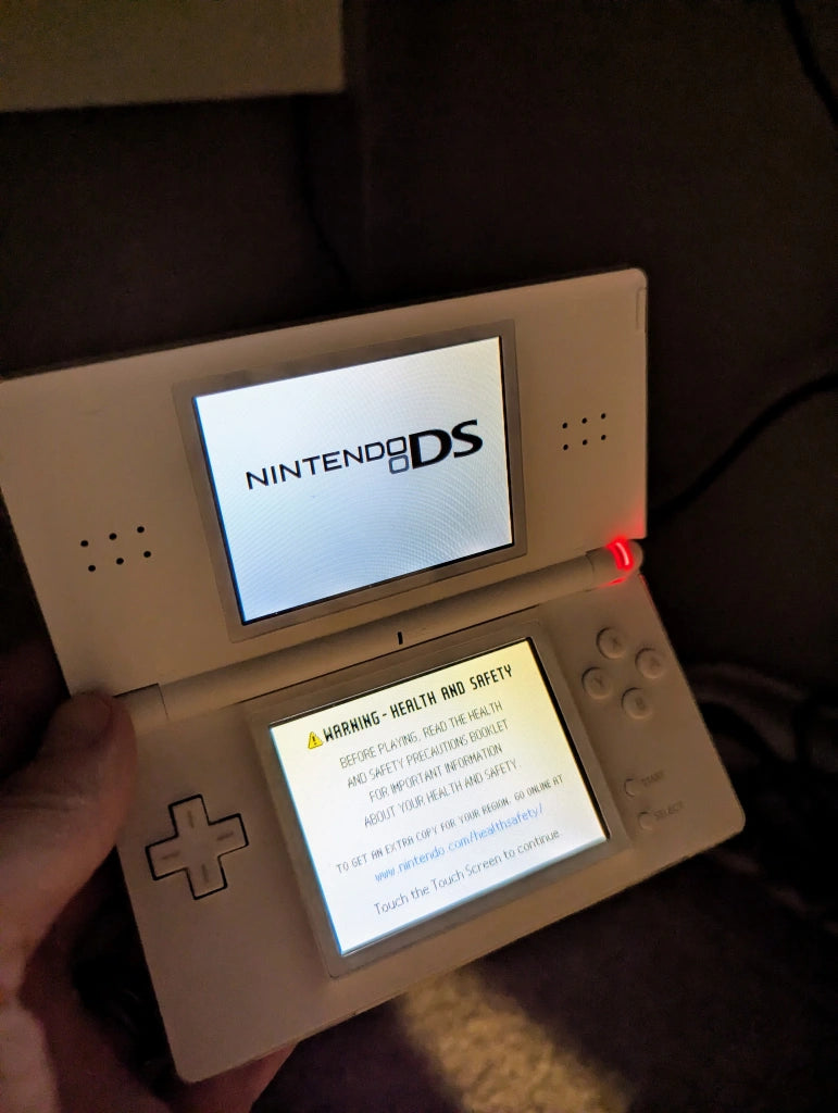 White Nintendo DS Lite [Condition]