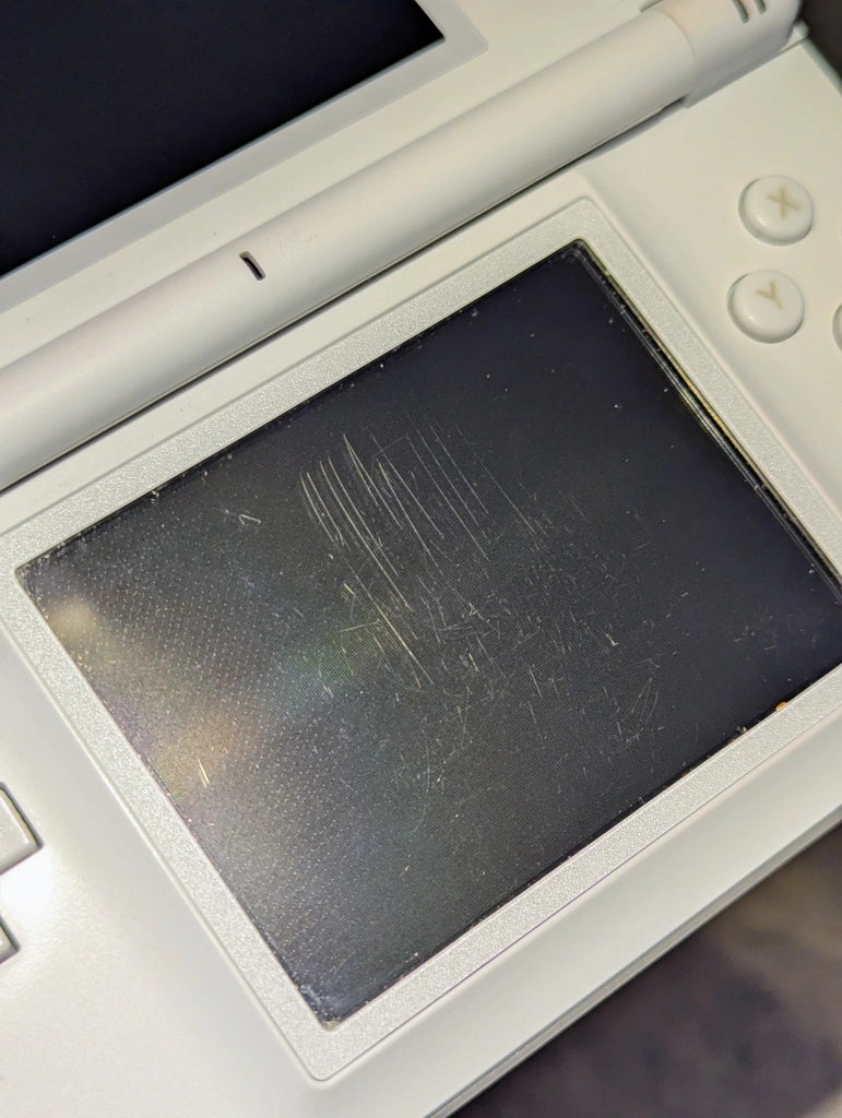 White Nintendo DS Lite [Condition]