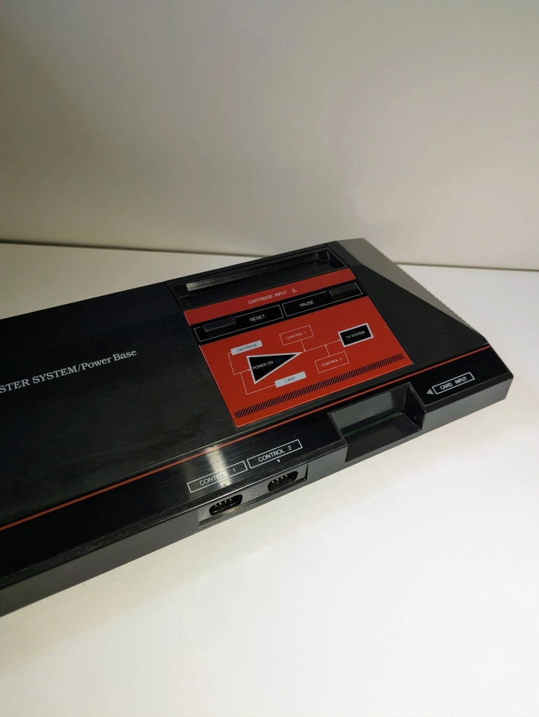 Sega Master System Console - 2 Controllers