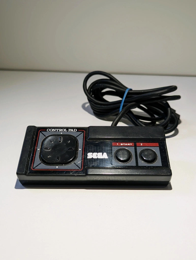 Sega Master System Console - 2 Controllers