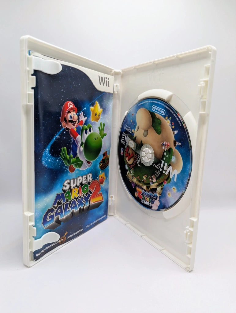 Super Mario Galaxy 2 [Slight Yellowing]