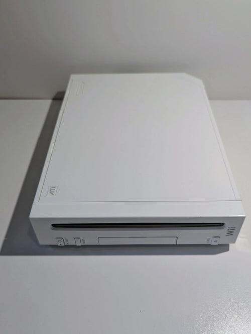 White Nintendo Wii Console w/ 2 Controllers