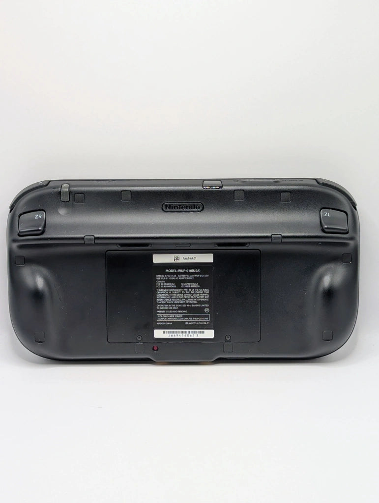 Wii U Console Deluxe: Mario Kart 8 Edition