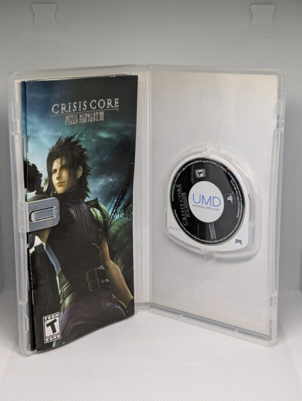 Crisis Core: Final Fantasy VII - Image 2