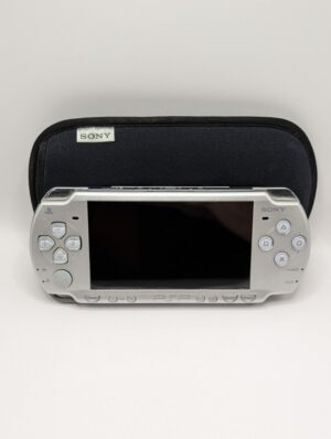 Silver PSP 2000