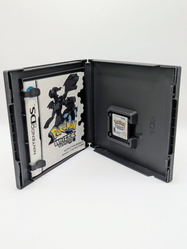 Pokemon White - Image 2