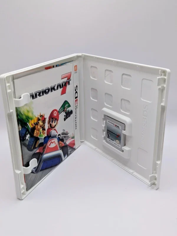 Mario Kart 7 - Image 2