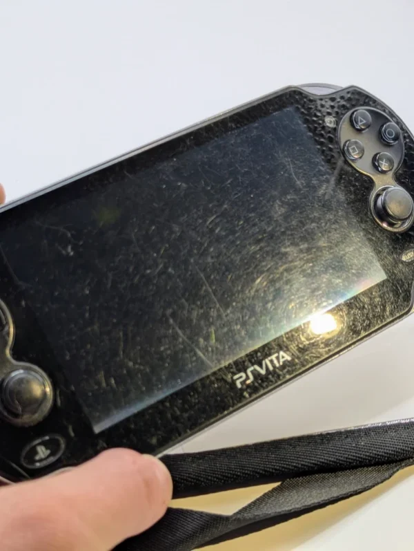 Playstation Vita - Image 3