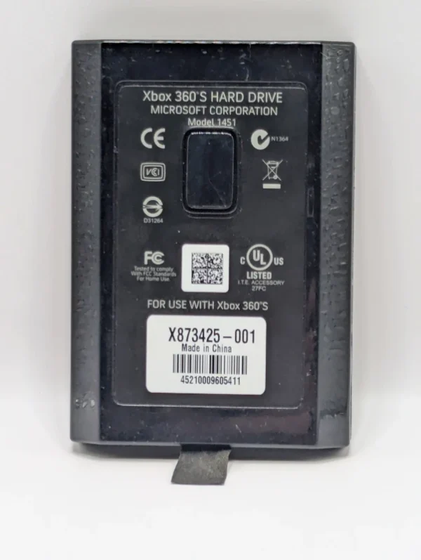 Xbox 360 S - 320 GB HDD - Image 2