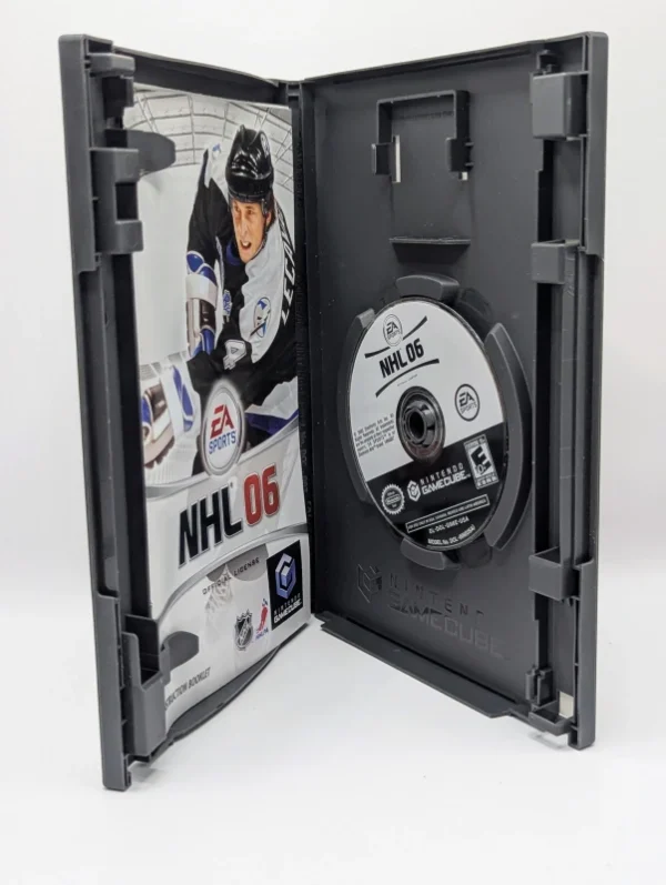 NHL 06 - Image 2