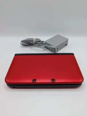 Red Nintendo 3DS XL