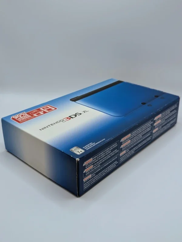 Blue Nintendo 3DS XL - Image 3