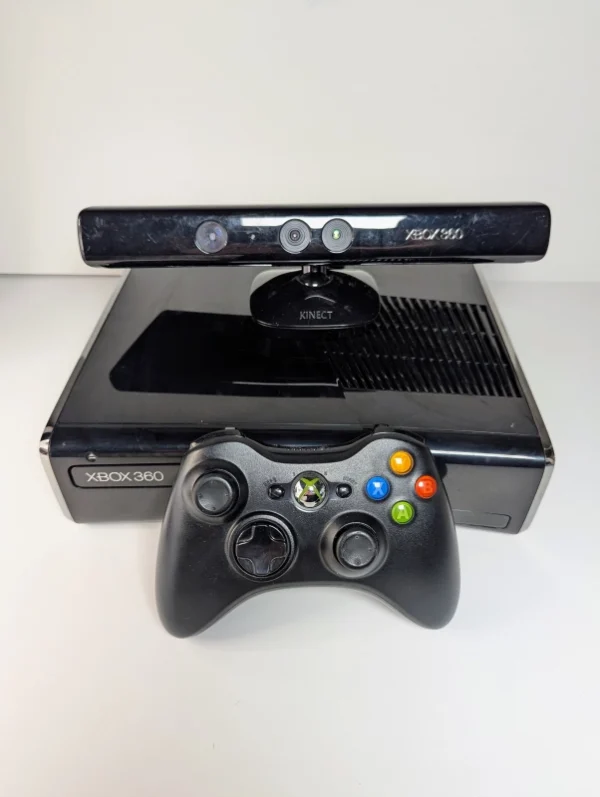 Xbox 360 Console 250GB + Kinect